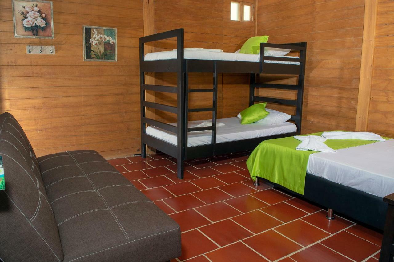 Hostal El Ruby Villavieja Exterior foto